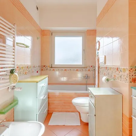 Franca In Centro Zona Trastevere Apartment Rome
